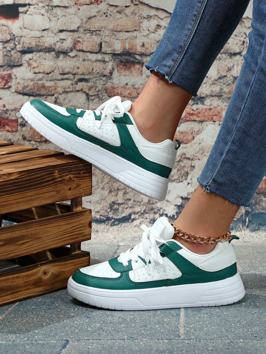 Ins European And American Fashion Platform Couple's Soft Bottom Comfortable Board Shoes Can Be Tie Up Just NoNy